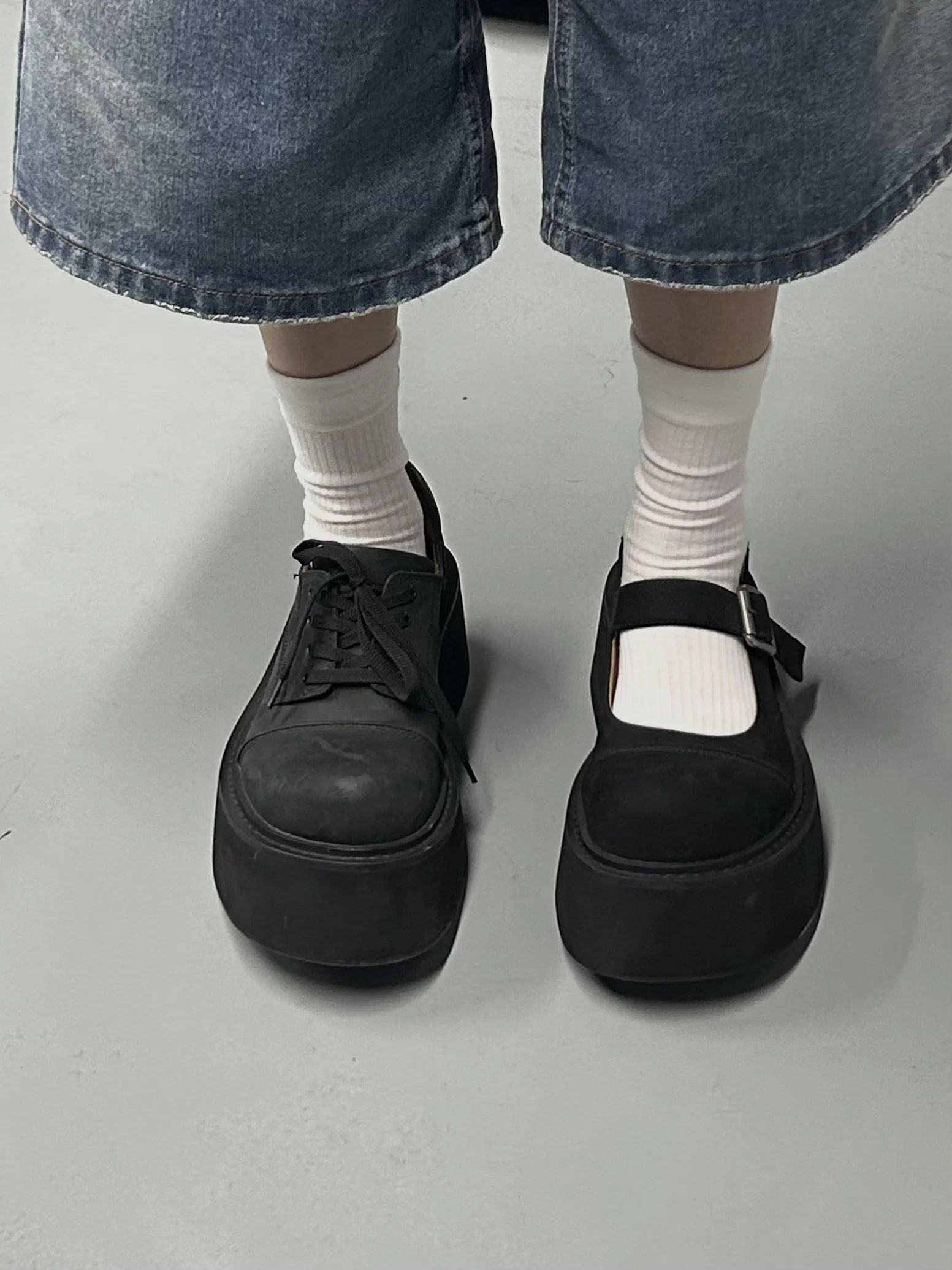 圆头 系带 皮革  - VALI鞋履AI设计主图