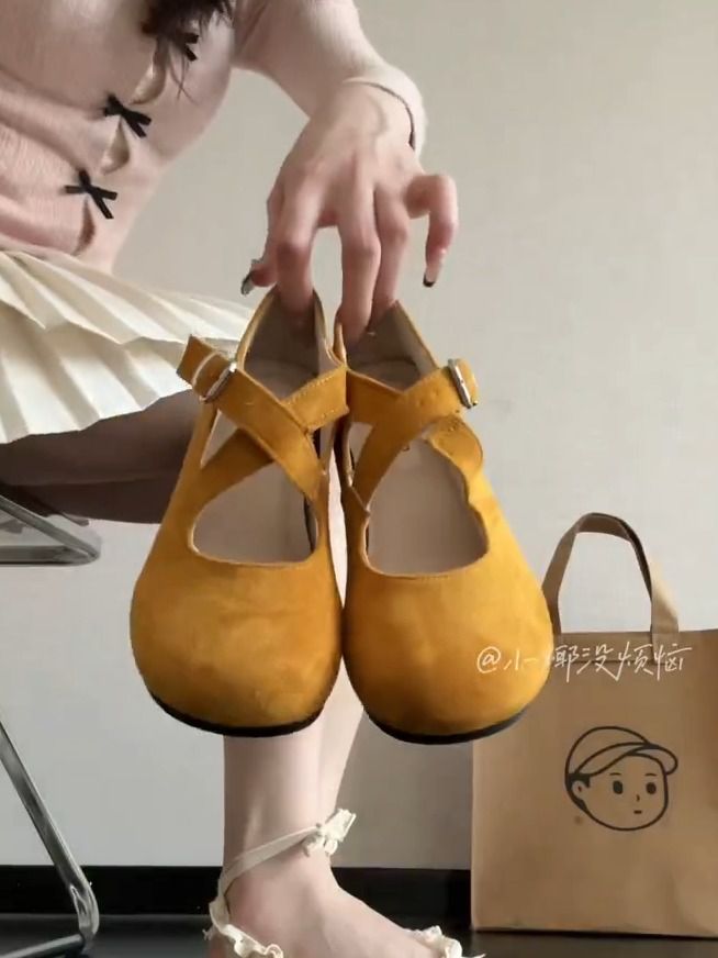 圆头 中口鞋 皮革  - VALI鞋履AI设计主图