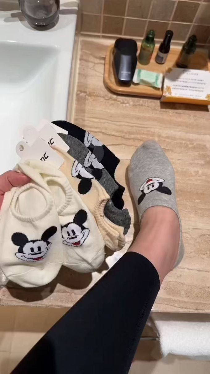无帮 一脚蹬 深口鞋 