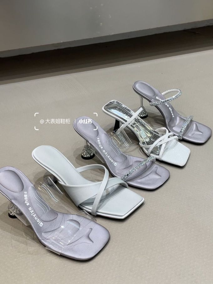 高跟 无帮 塑料 