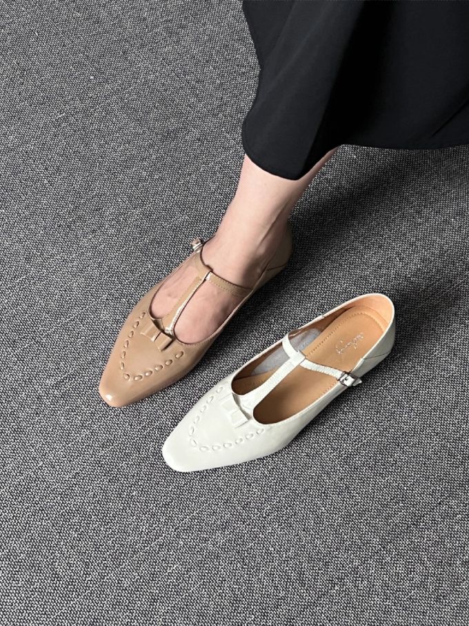 圆头 袢扣 浅口鞋 皮革 