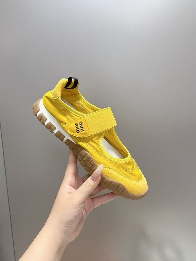 异形头-分趾 低帮 松紧带 魔术贴 中口鞋 布面 