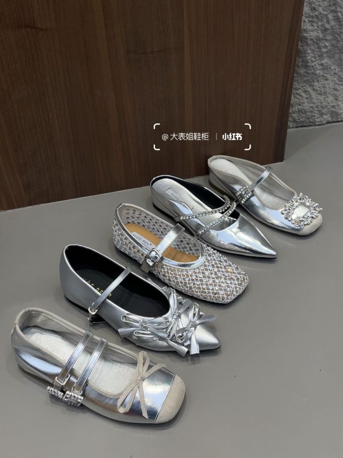 方头 袢扣 中口鞋 皮革 