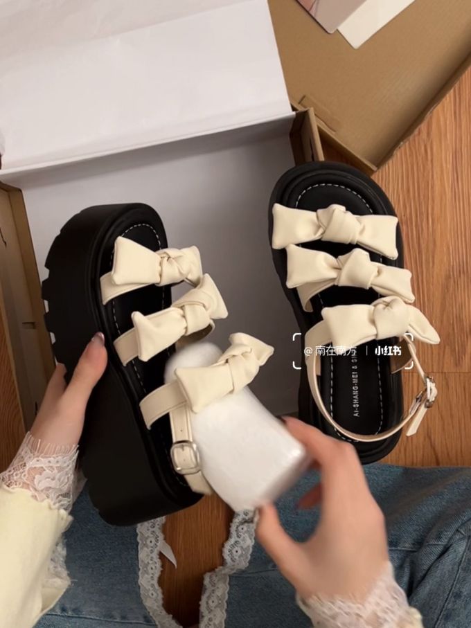 无帮 袢扣 皮革 