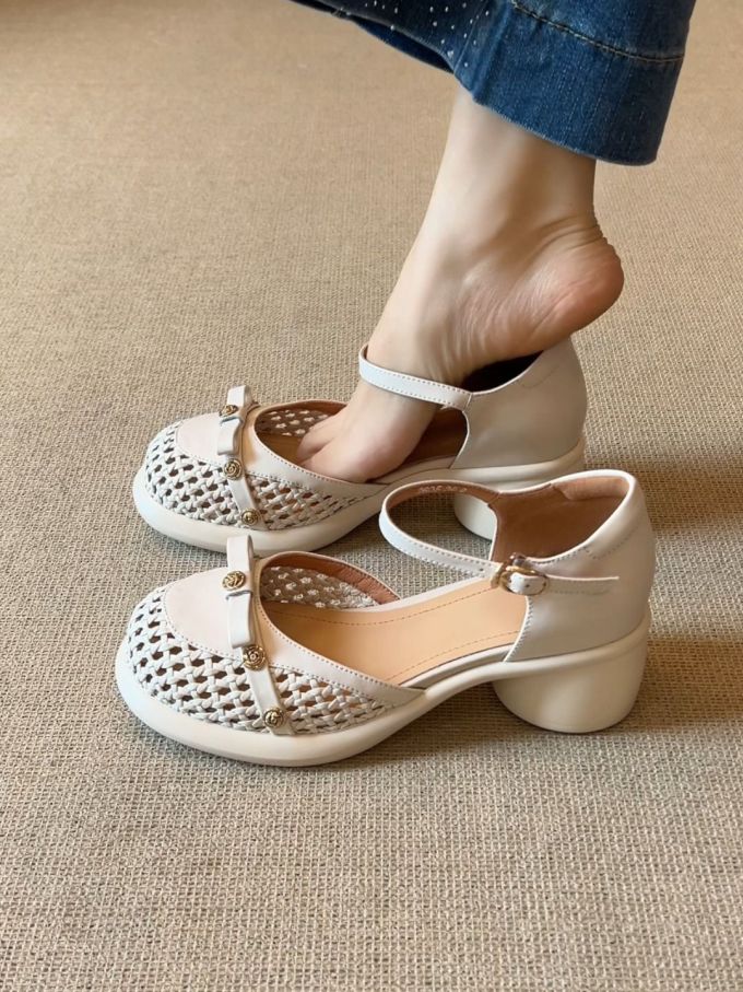 圆头 袢扣 中口鞋 皮革 