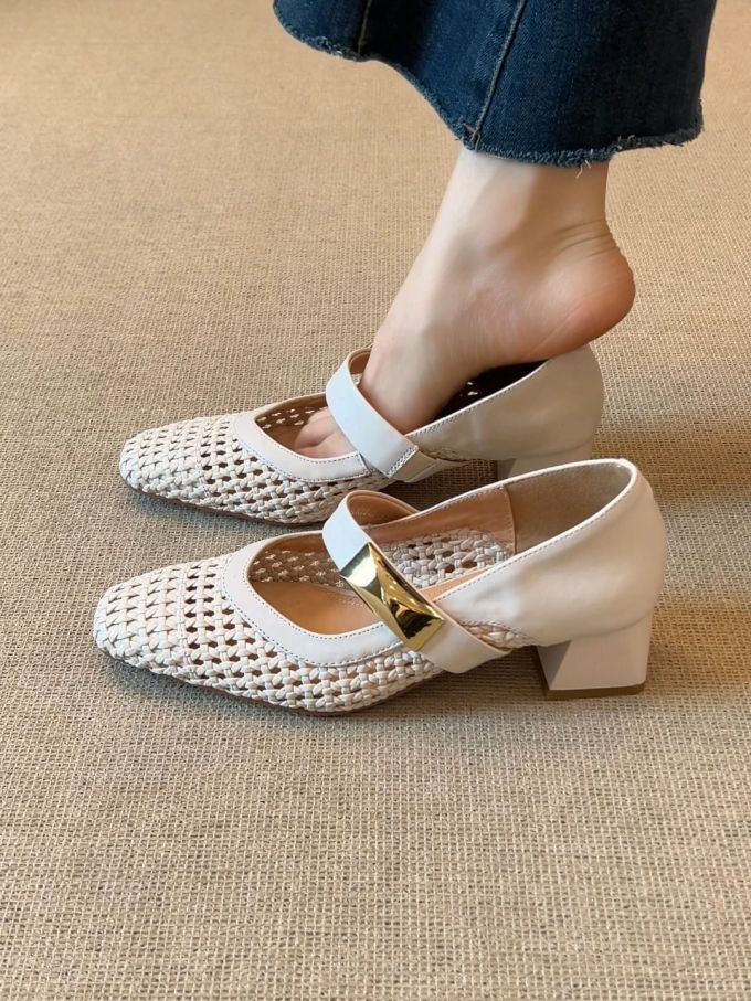 方头 袢扣 浅口鞋 皮革 