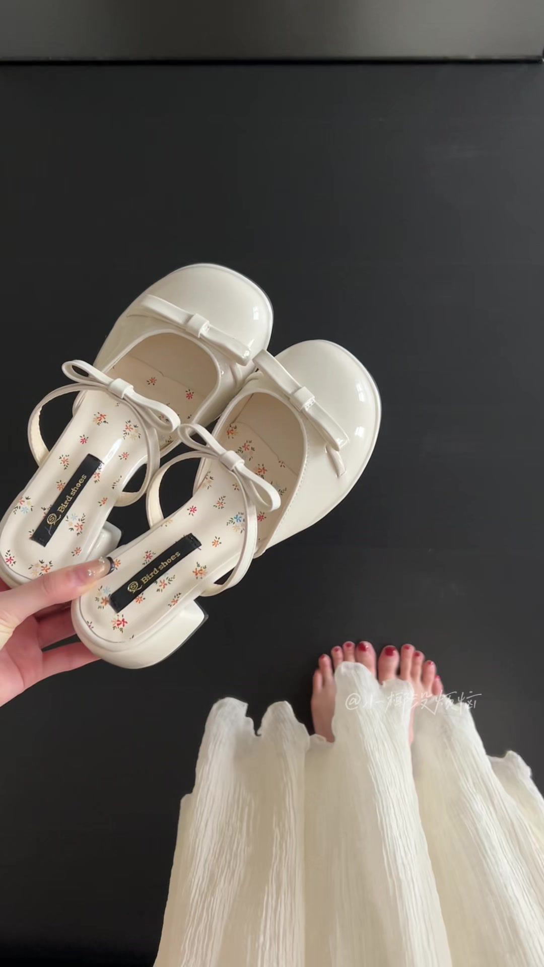 无帮 袢扣  - VALI鞋履AI设计主图