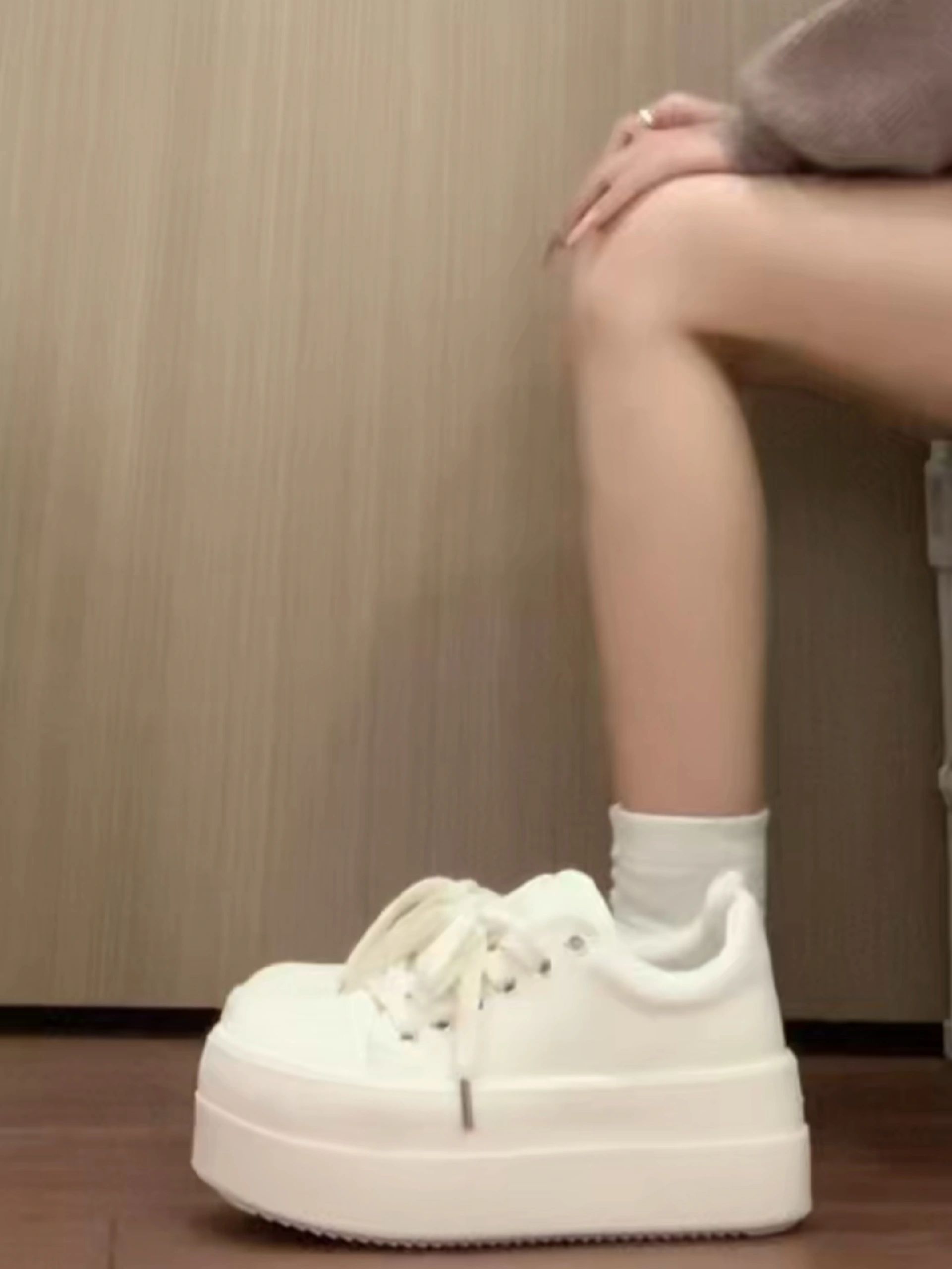 低帮 系带 布面  - VALI鞋履AI设计主图