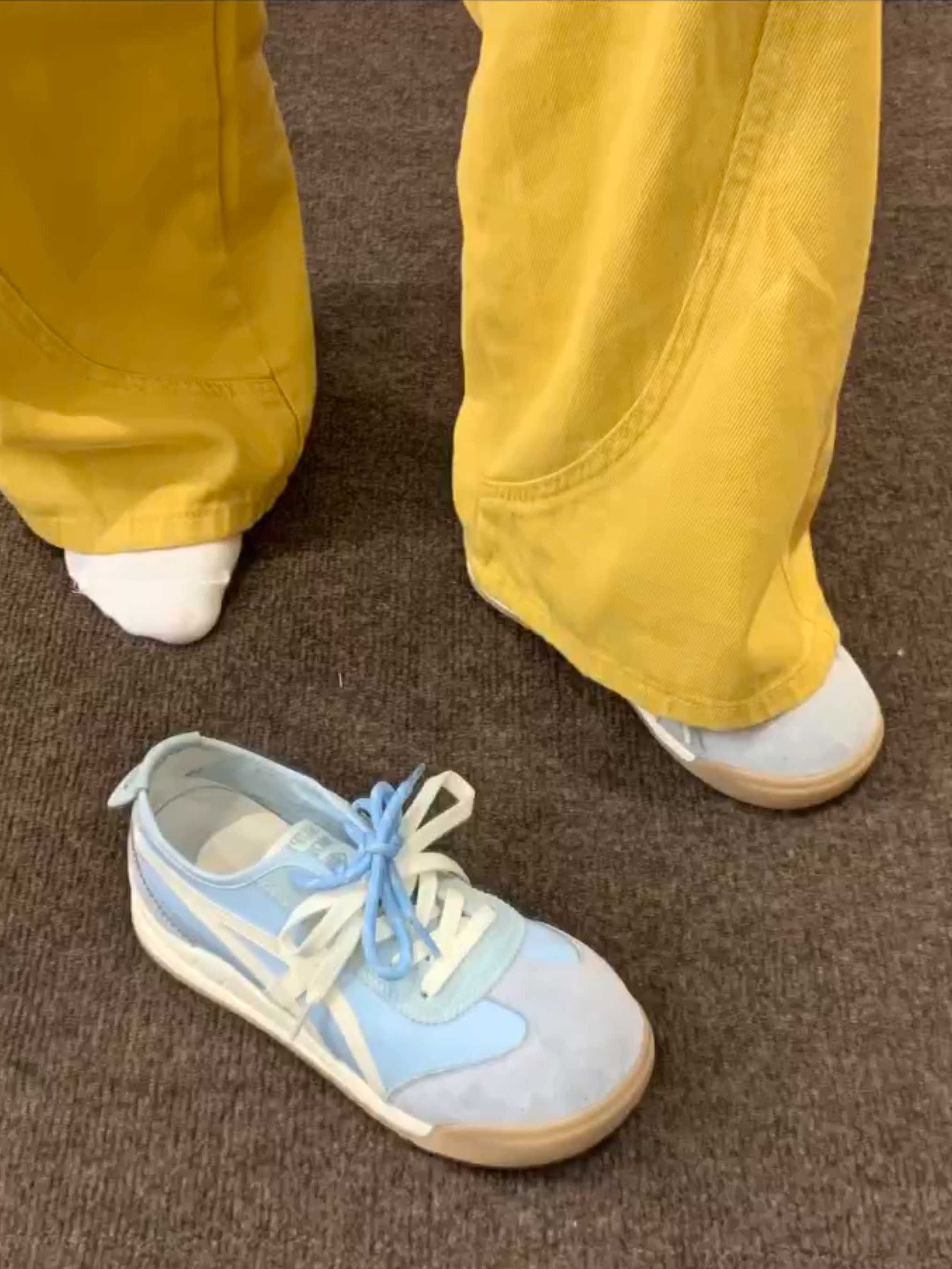 低帮 系带 布面  - VALI鞋履AI设计主图