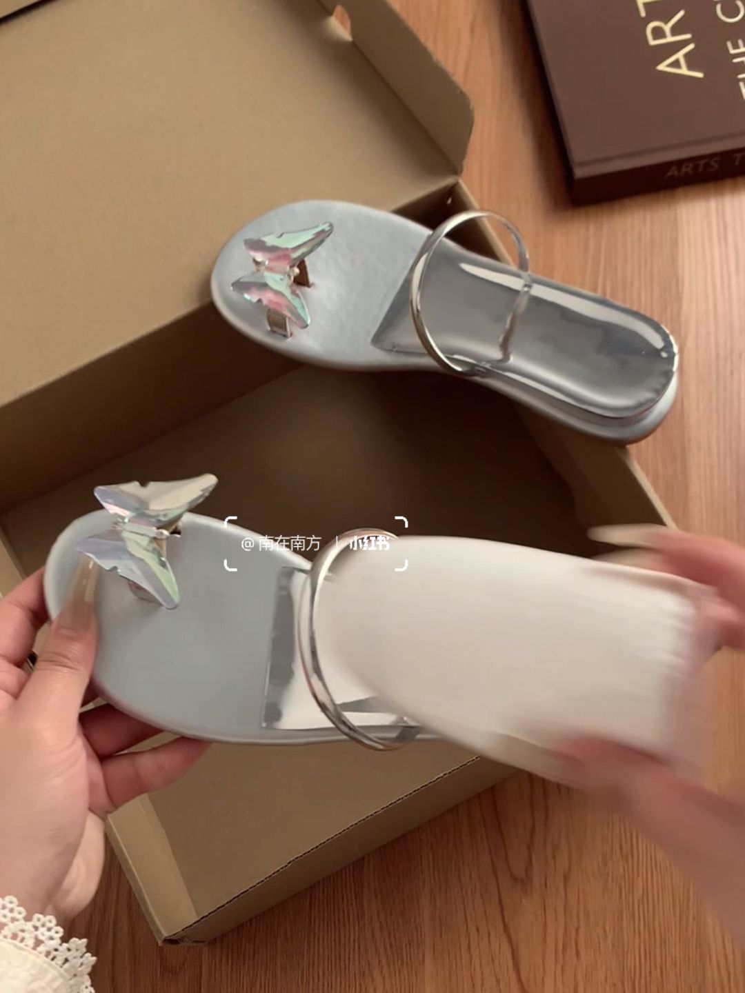 无帮 袢扣 皮革  - VALI鞋履AI设计主图