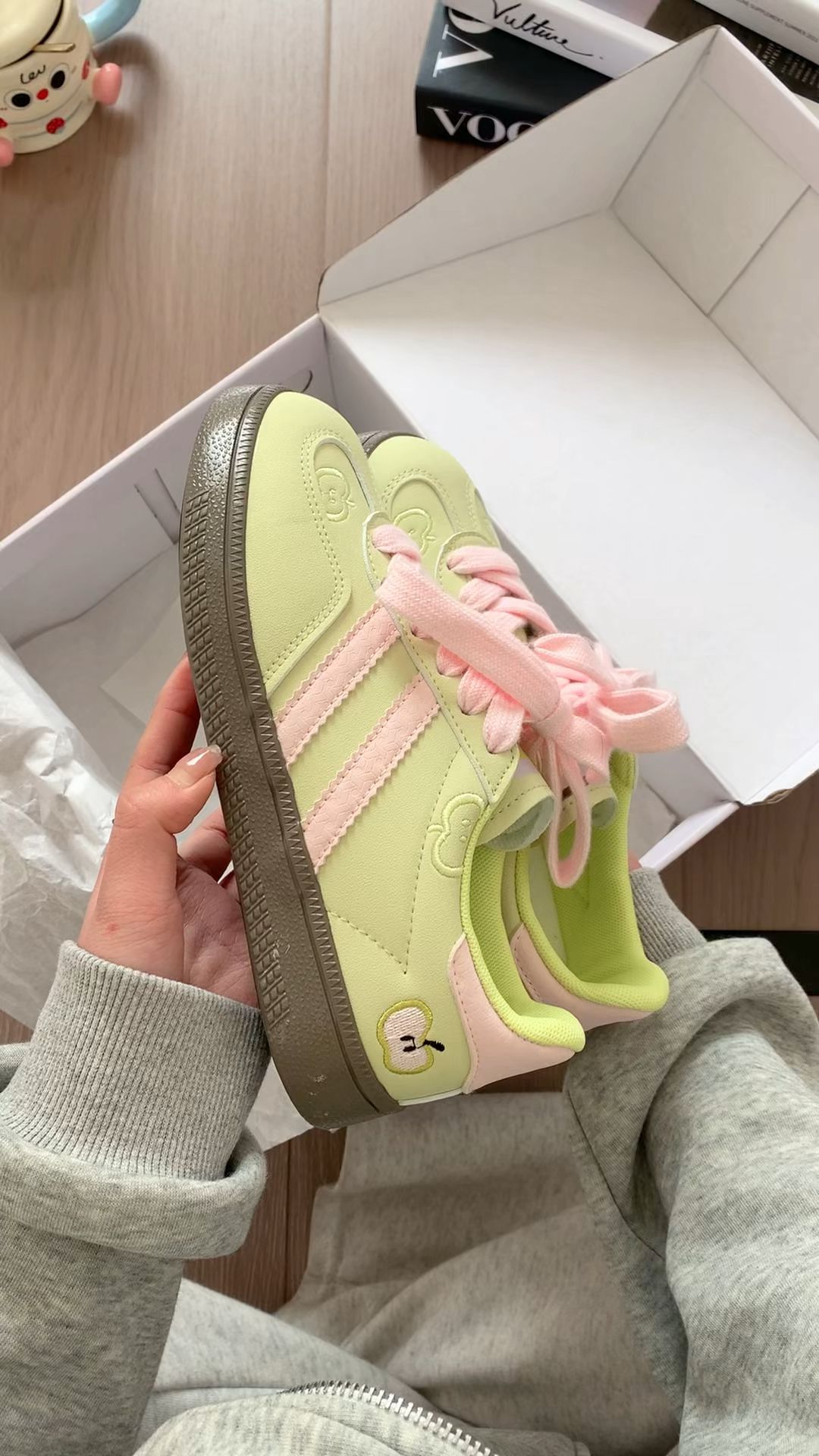 低帮 系带 皮革  - VALI鞋履AI设计主图