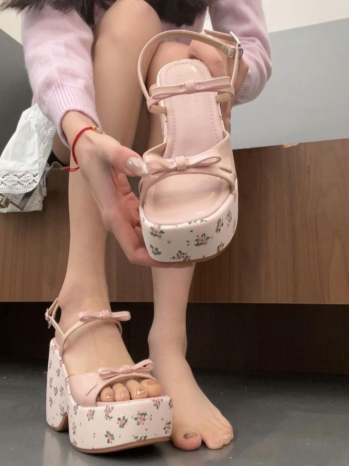 袢扣 中口鞋 皮革 