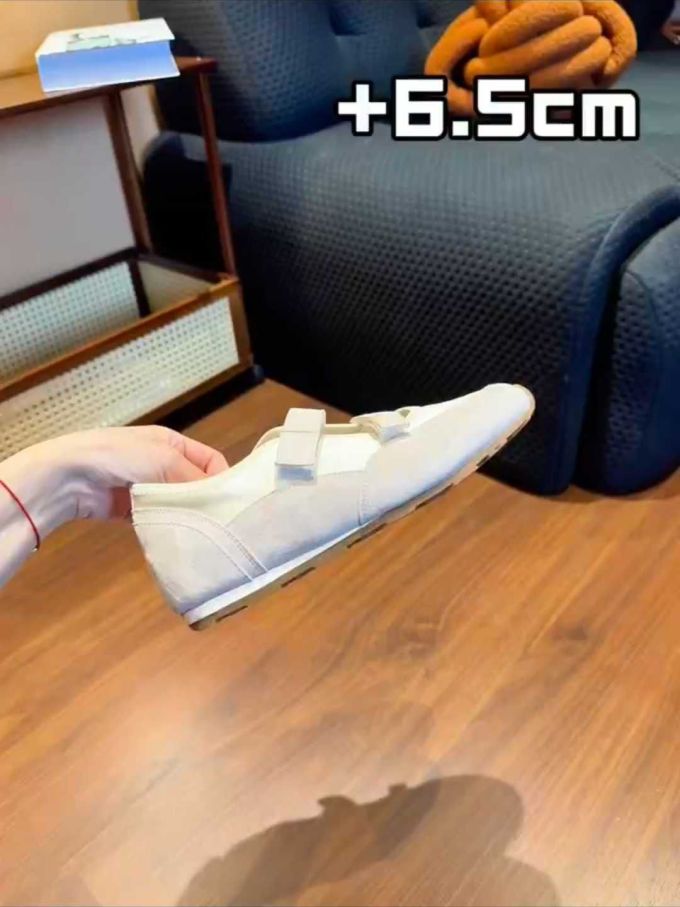 低帮 中口鞋 皮革 