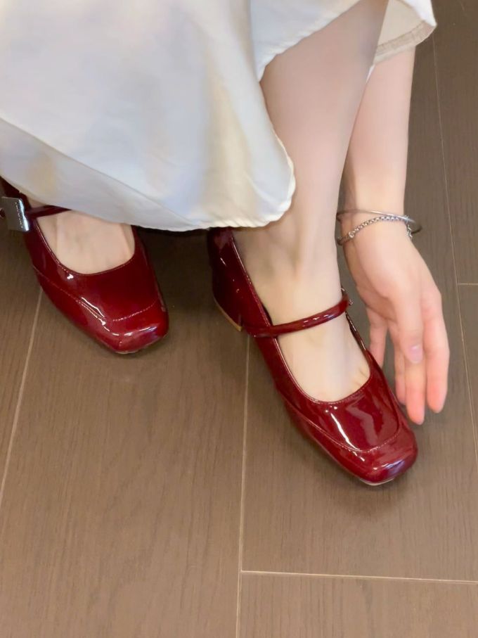方头 中口鞋 皮革
