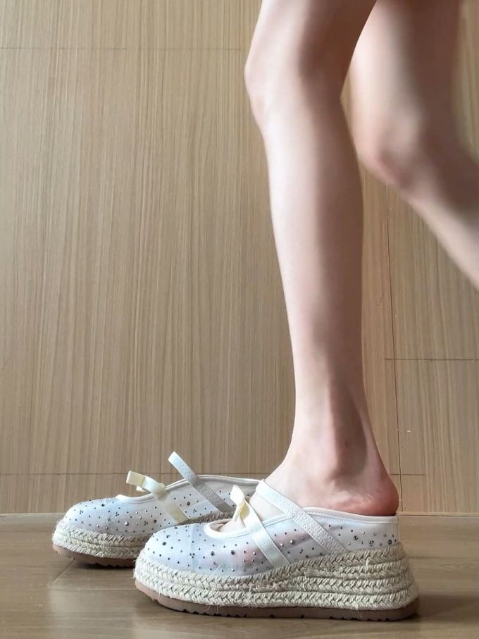 圆头 低帮 一脚蹬 深口鞋
