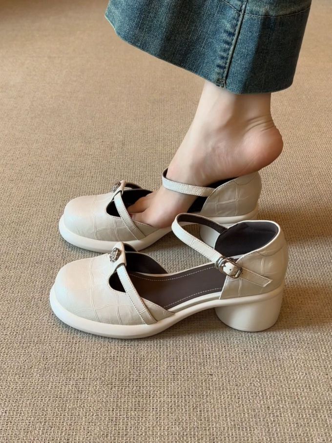 圆头 袢扣 中口鞋 皮革 