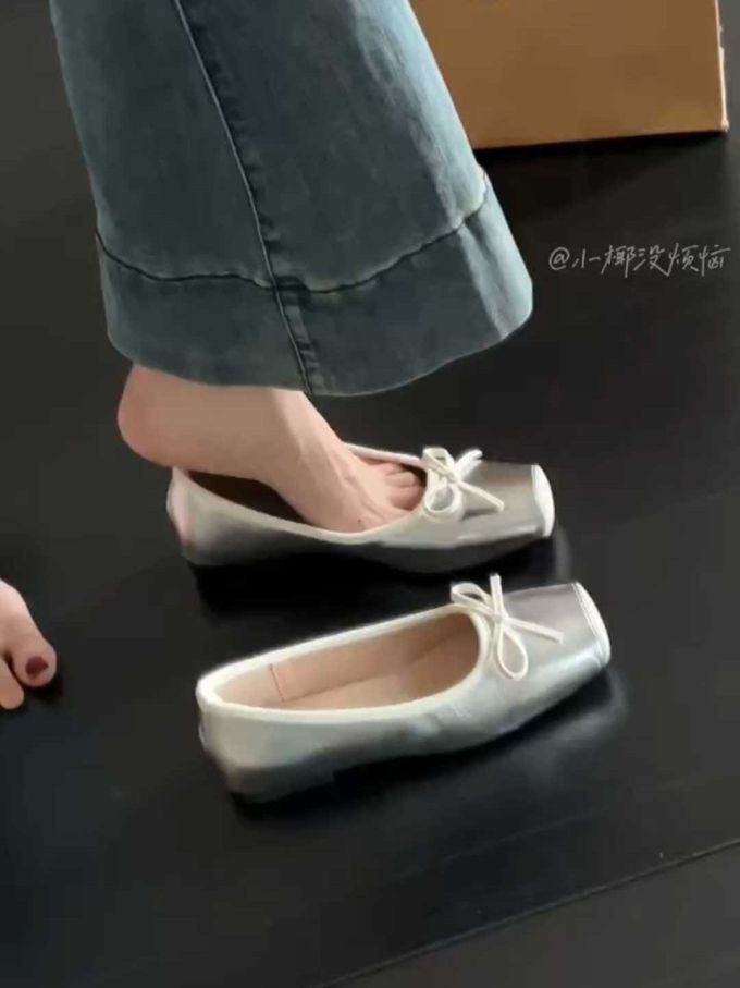 方头 一脚蹬 浅口鞋 皮革
