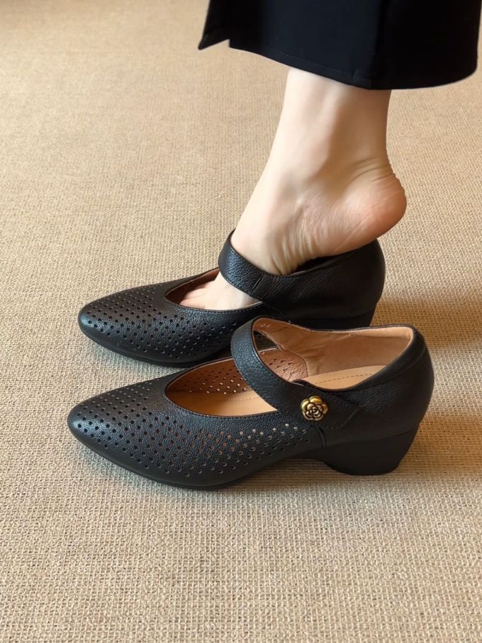 中口鞋 皮革