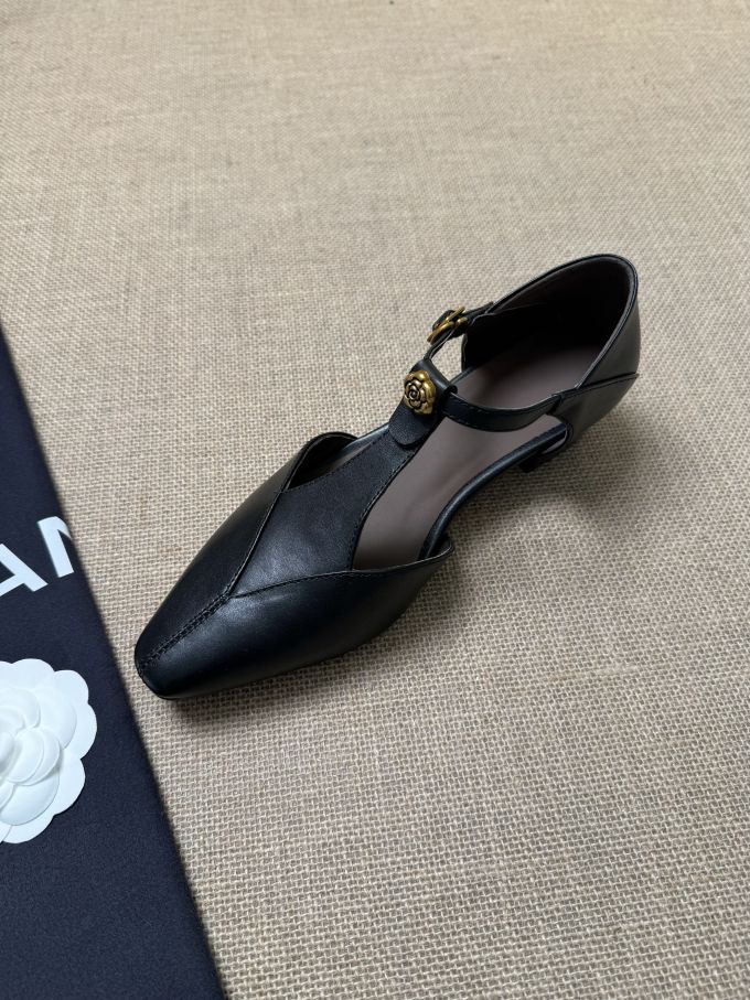 圆头 袢扣 中口鞋 皮革 
