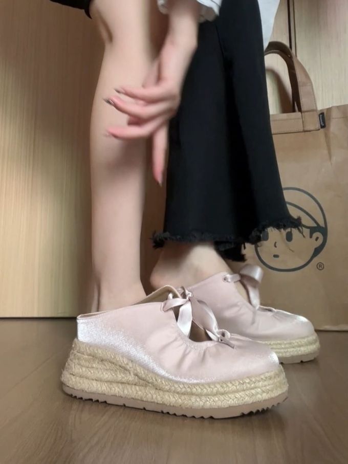 平底 圆头 低帮 中口鞋 皮革 