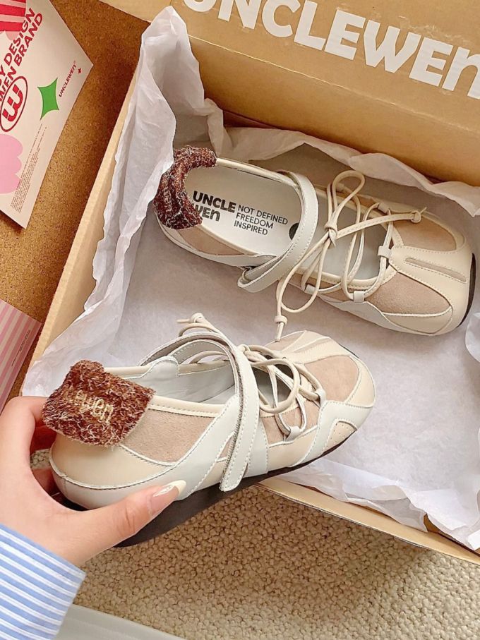 低帮 中口鞋 皮革 