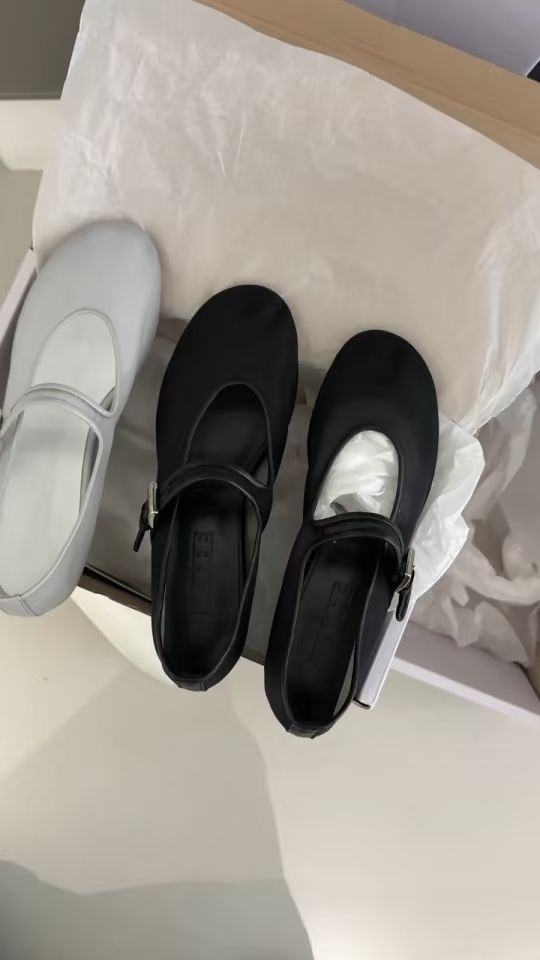 圆头 袢扣 皮革 