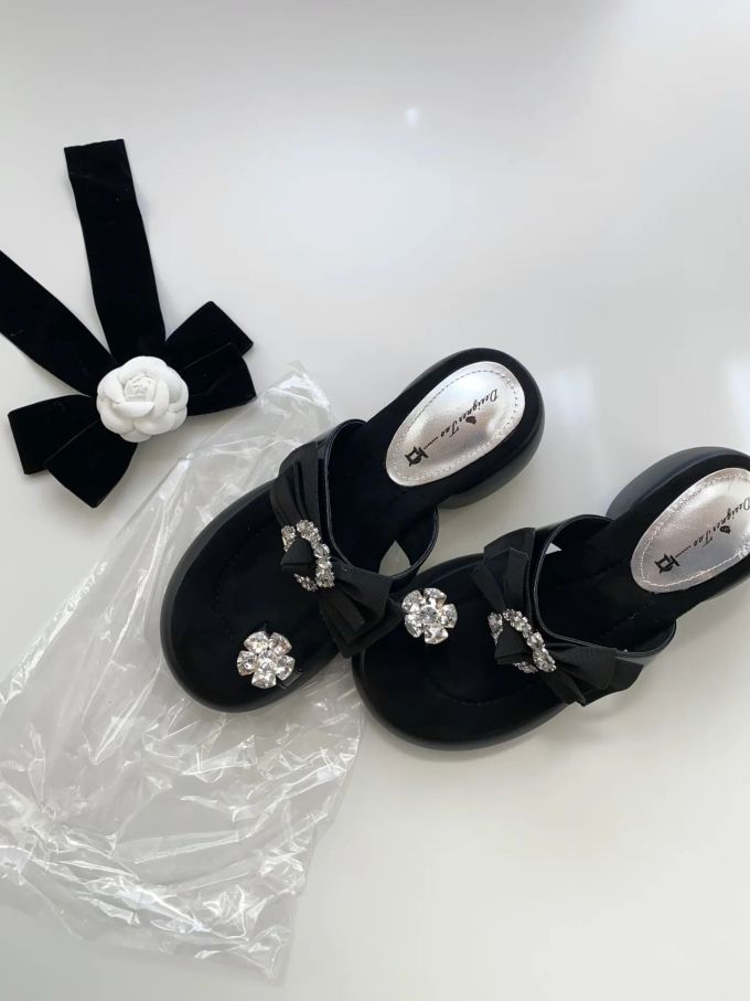 圆头 魔术贴 中口鞋
