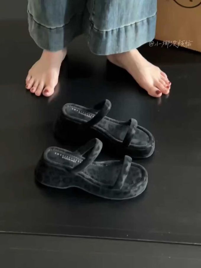 无帮 皮革 