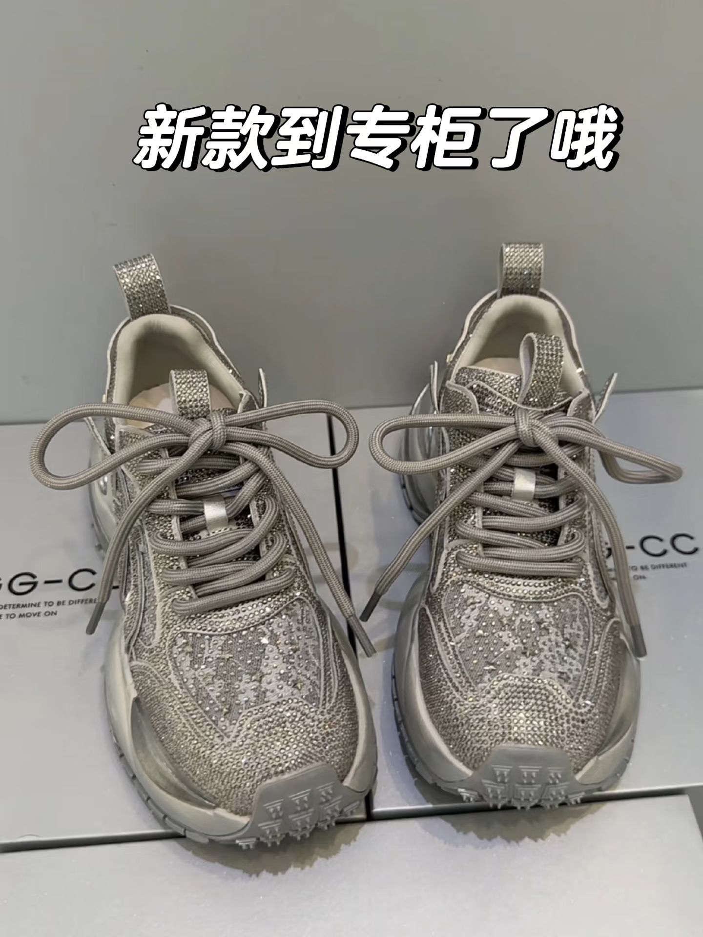 低帮 系带  - VALI鞋履AI设计主图