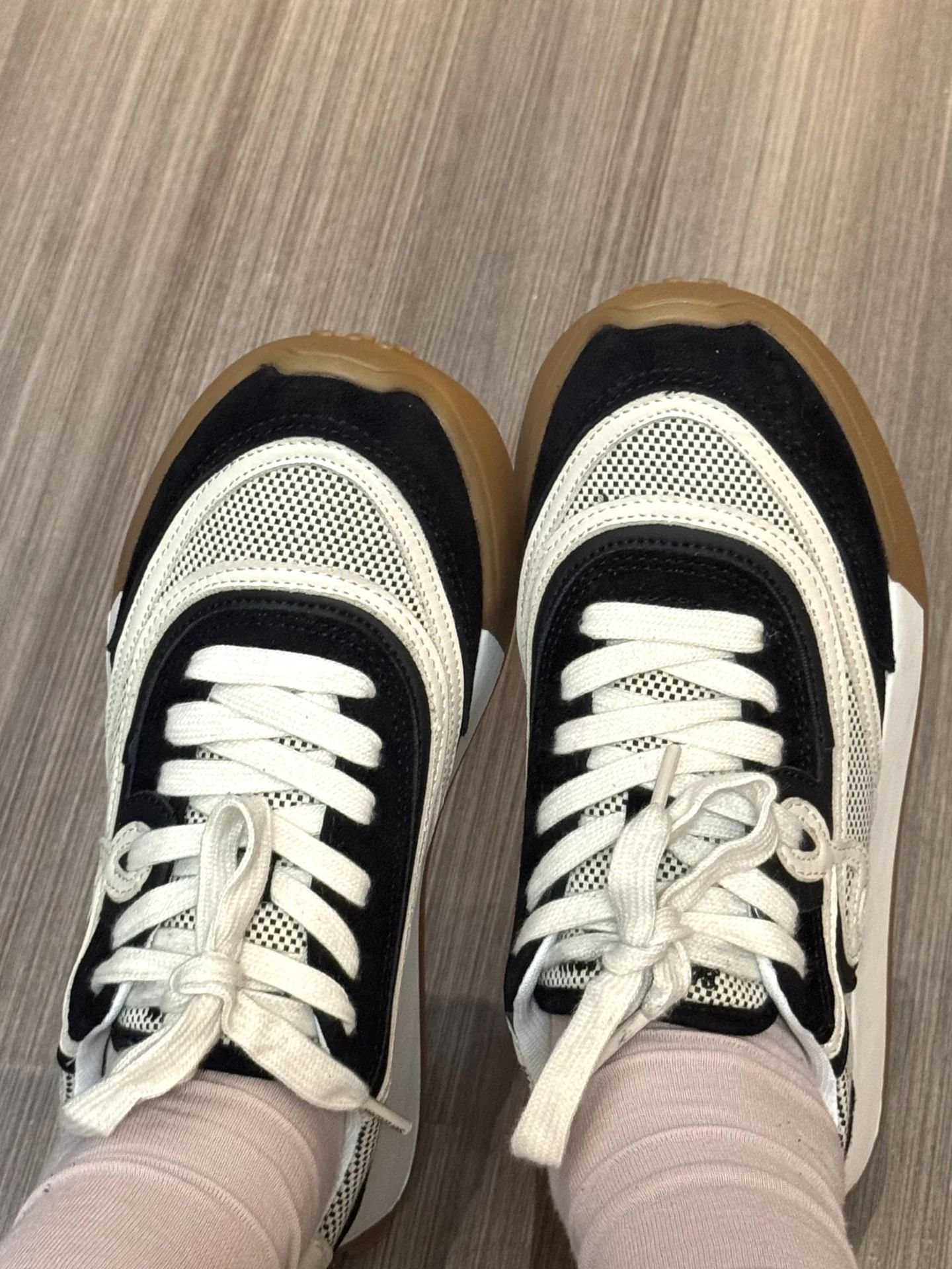 低帮 系带 布面  - VALI鞋履AI设计主图