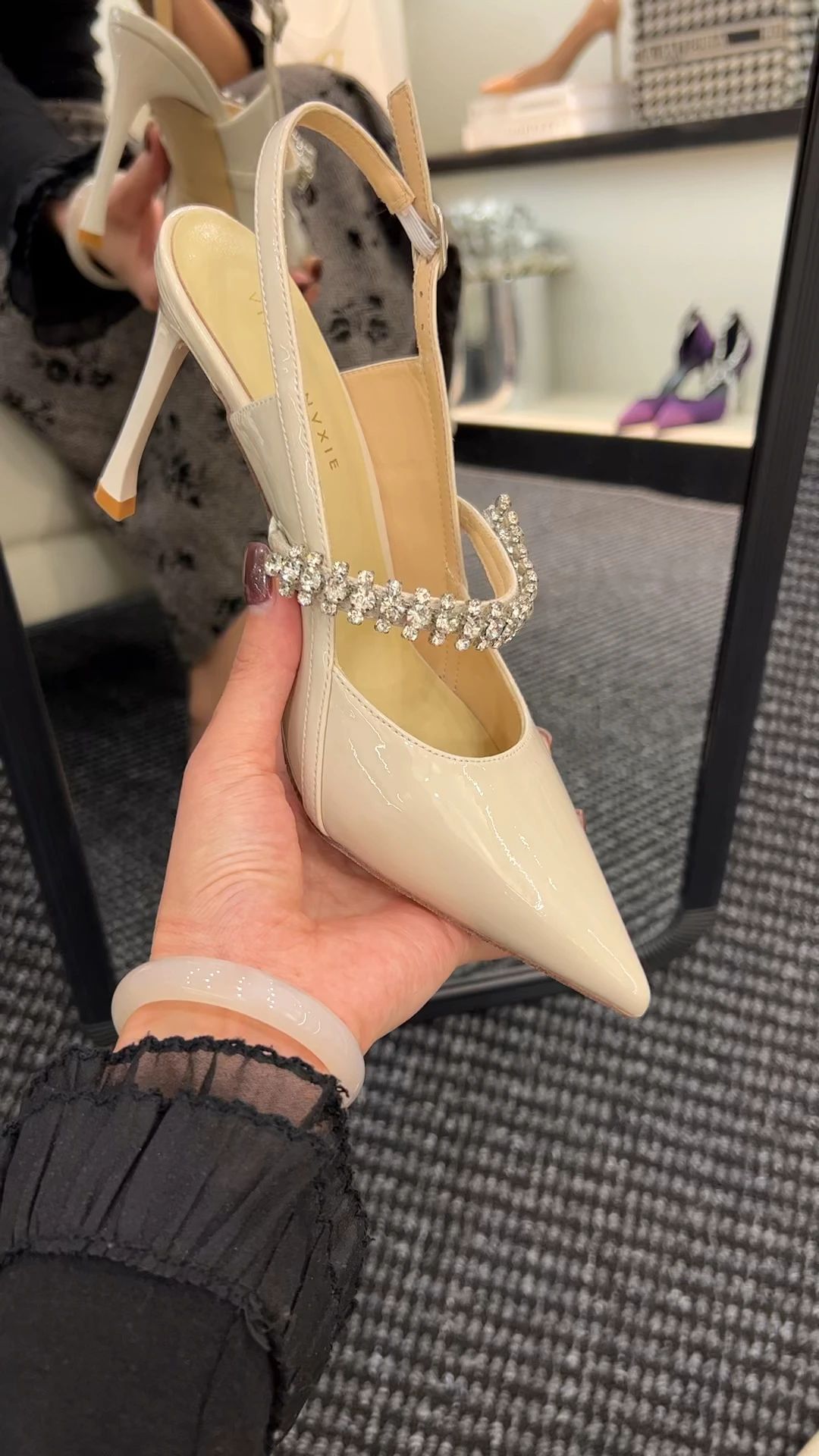 尖头 浅口鞋 网纱  - VALI鞋履AI设计主图