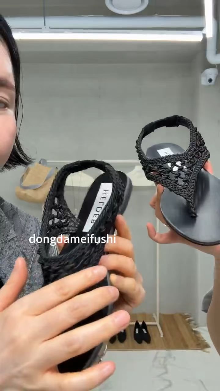 无帮  - VALI鞋履AI设计主图