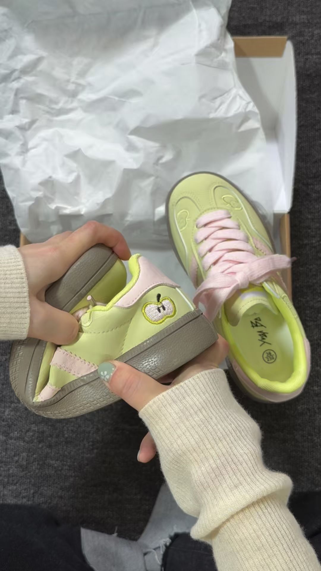 系带 皮革  - VALI鞋履AI设计主图