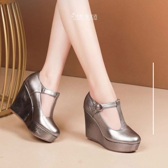 坡跟 低帮 中口鞋 皮革 