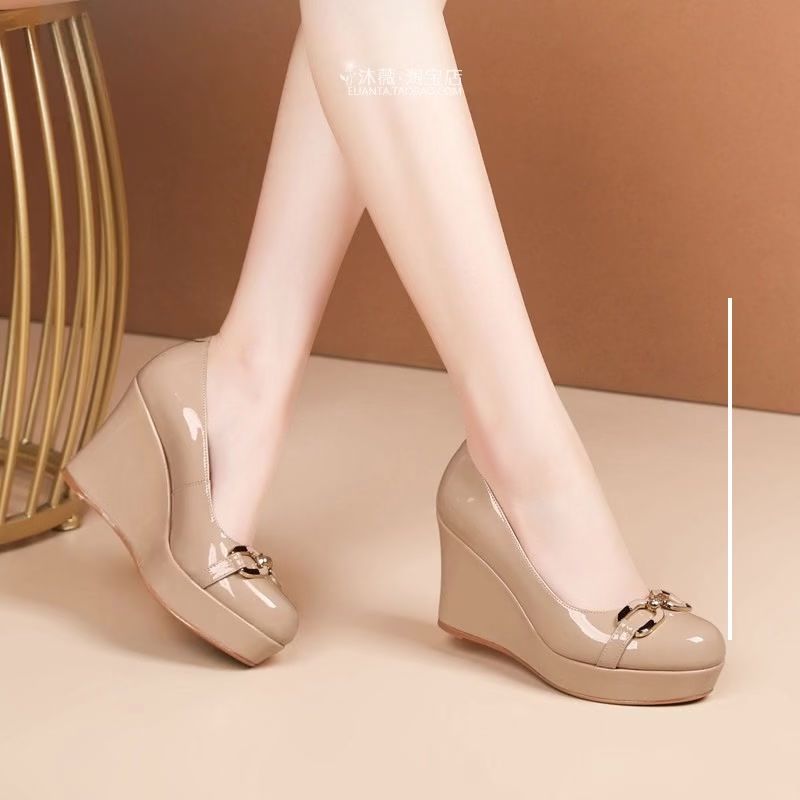 坡跟 圆头 低帮 一脚蹬 中口鞋 皮革  - VALI鞋履AI设计主图