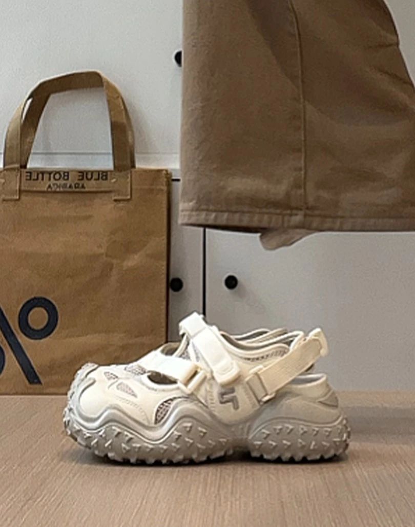 低帮 插扣 魔术贴  - VALI鞋履AI设计主图