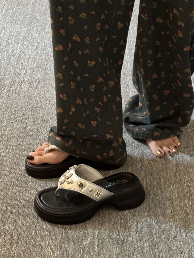 无帮 皮革 
