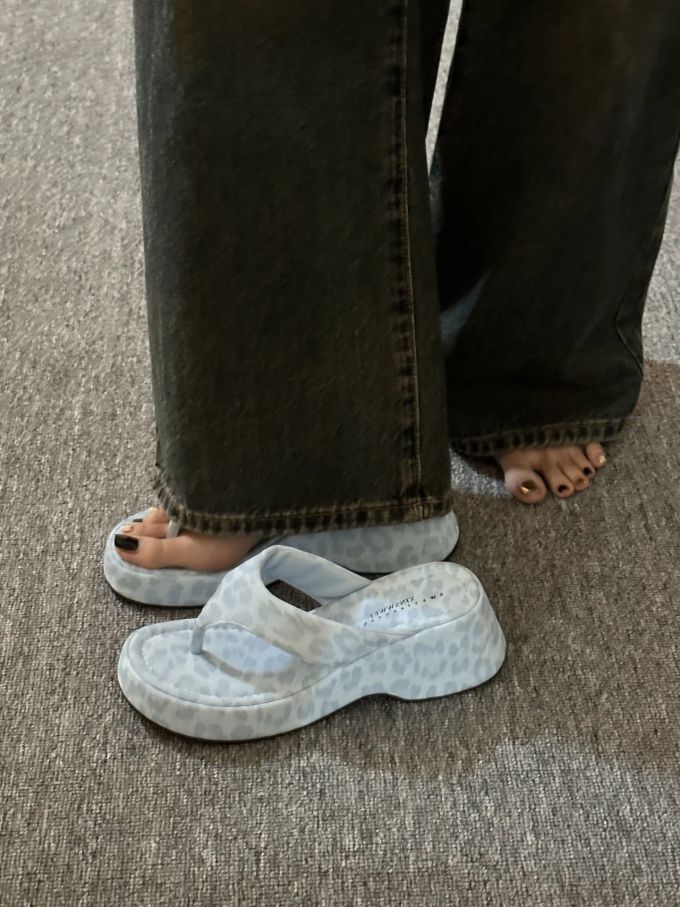 无帮 皮革 