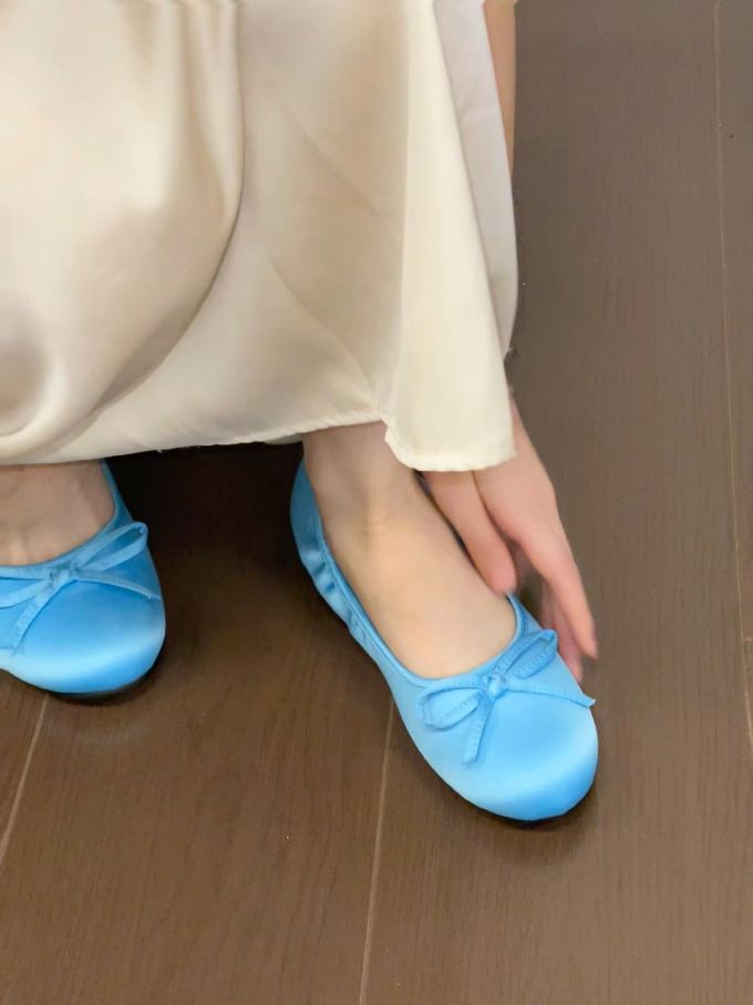 圆头 一脚蹬 中口鞋 皮革 
