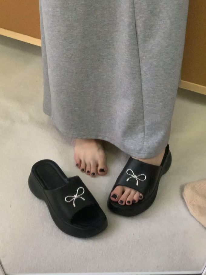 无帮 皮革