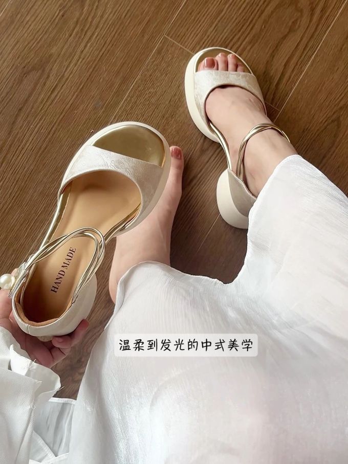 无帮 皮革 