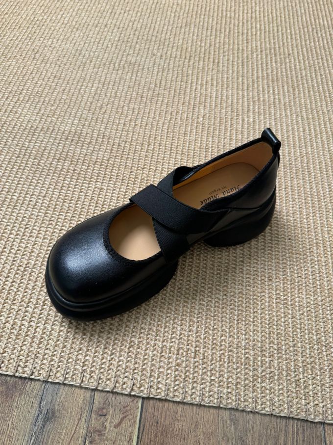 圆头 插扣 松紧带 中口鞋 皮革 