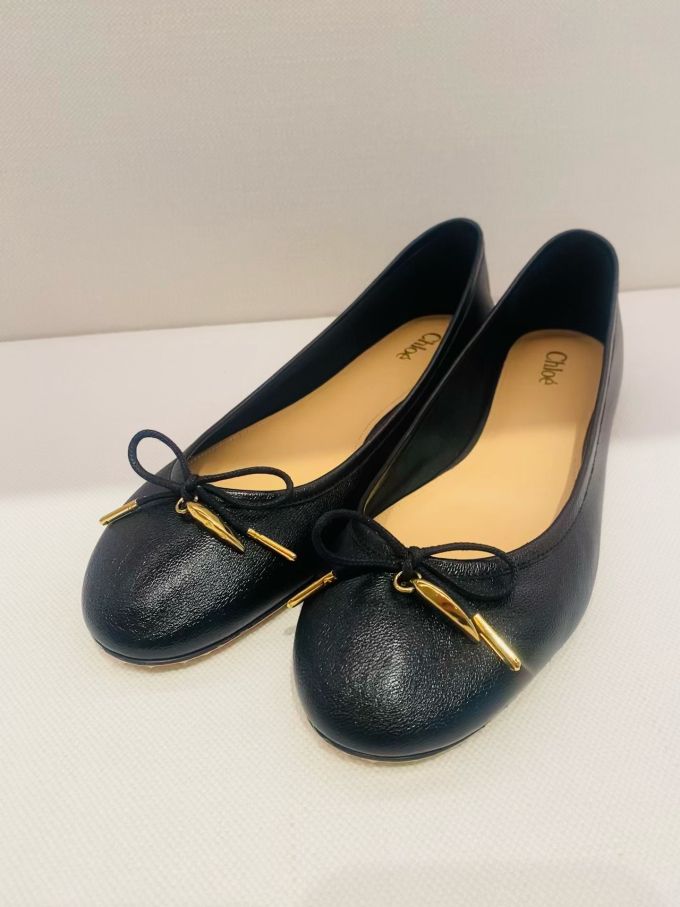 圆头 一脚蹬 中口鞋 皮革