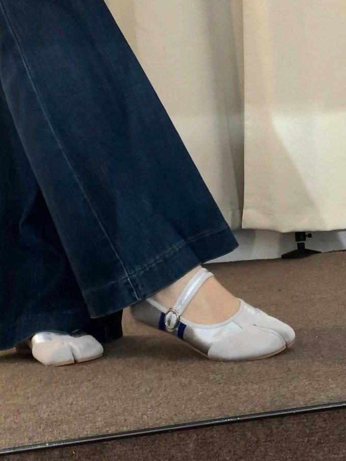 异形头-分趾 袢扣 中口鞋 皮革 