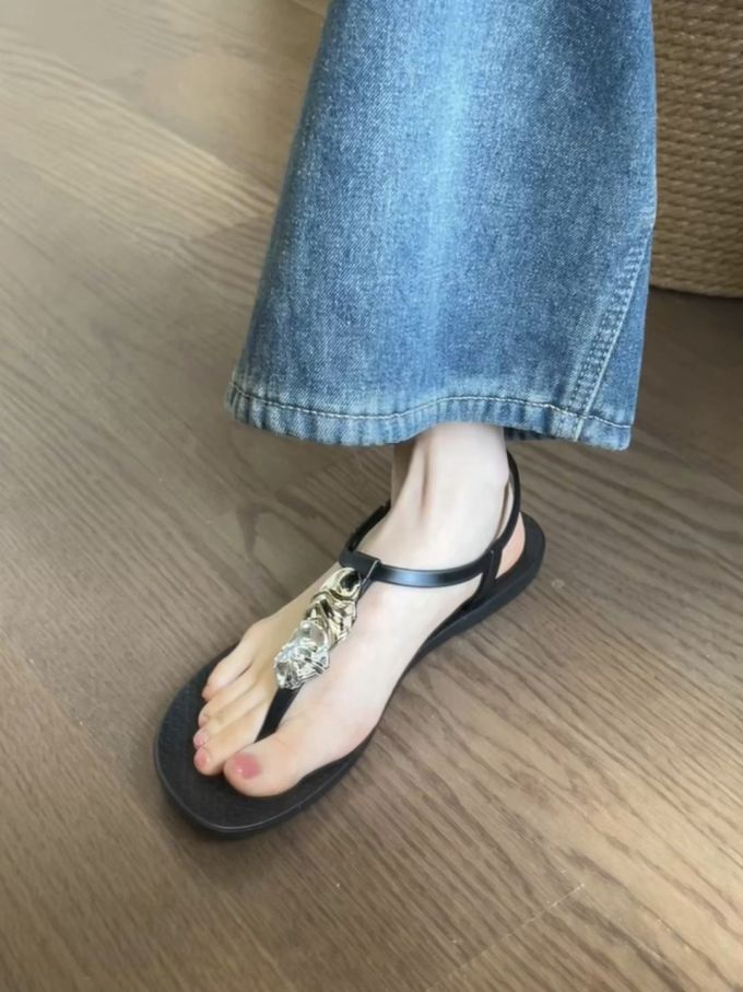 无帮 袢扣