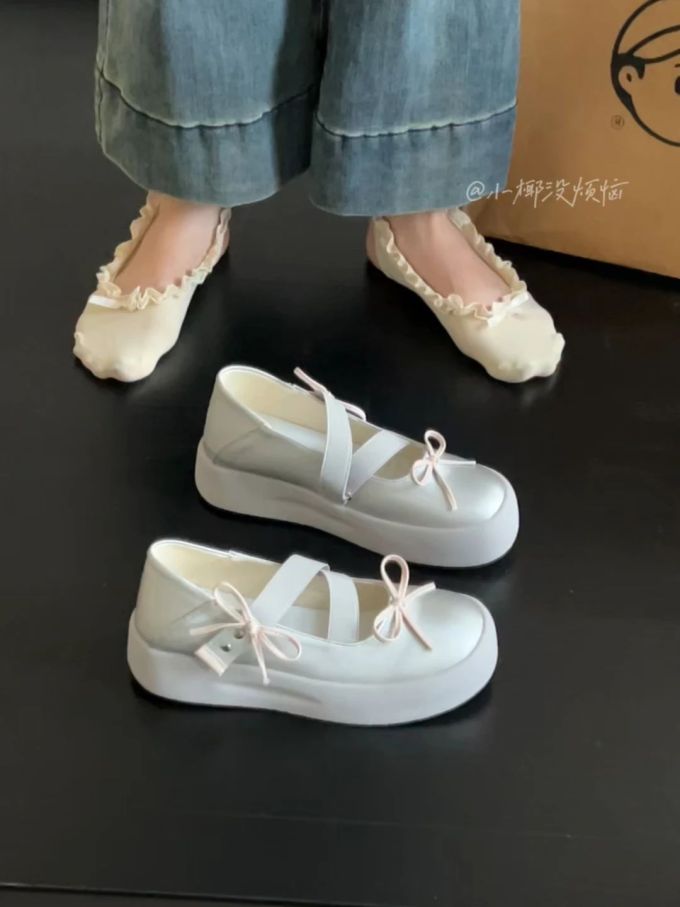 圆头 松紧带 浅口鞋 皮革 