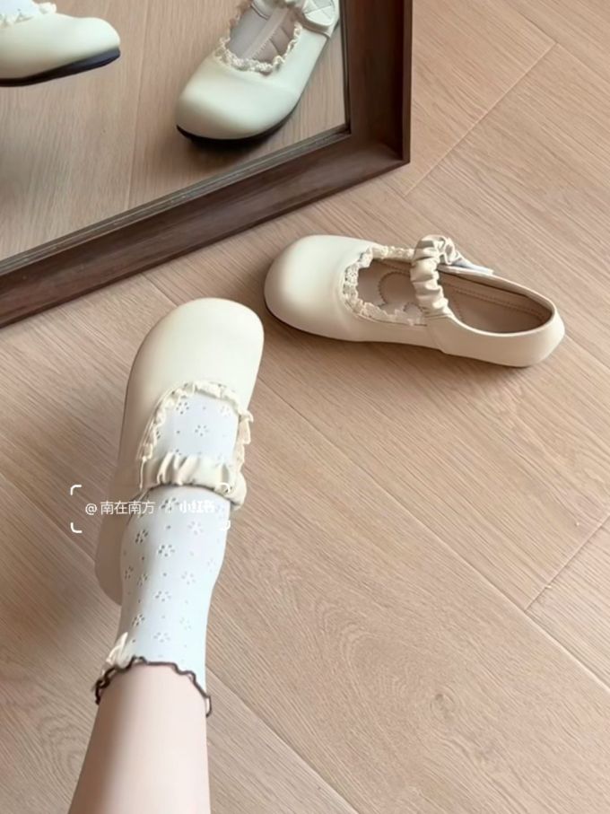 圆头 中口鞋 皮革