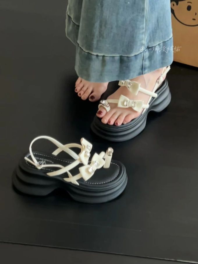 无帮 皮革