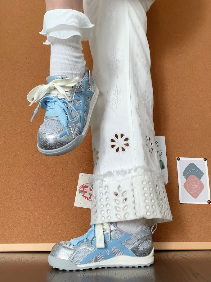 低帮 系带 魔术贴 