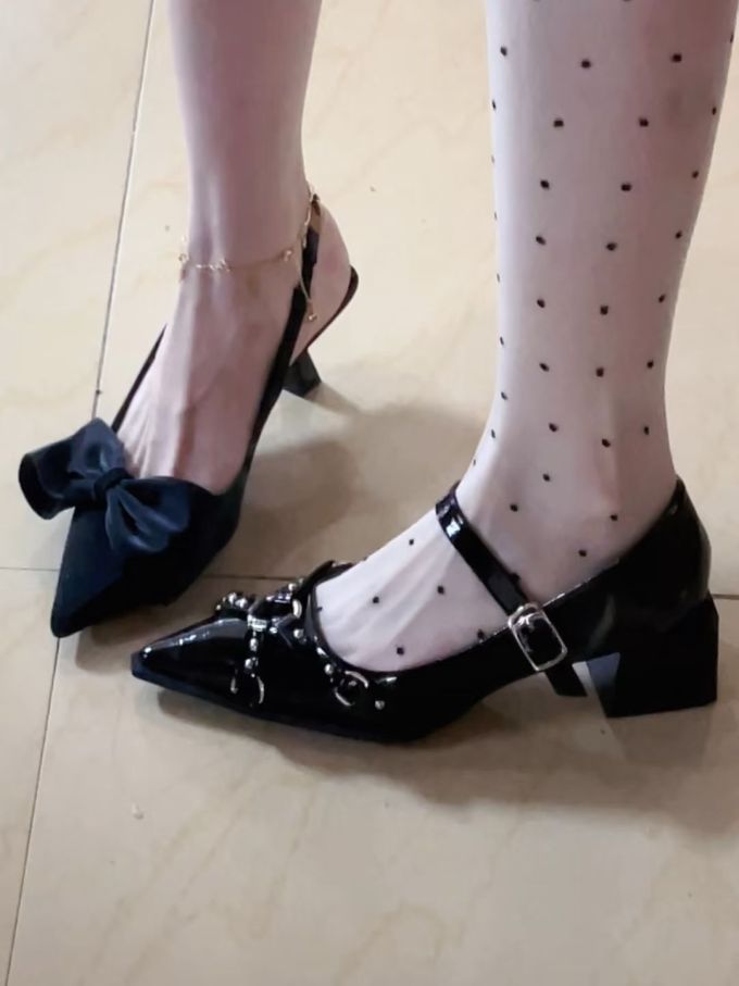 皮革 